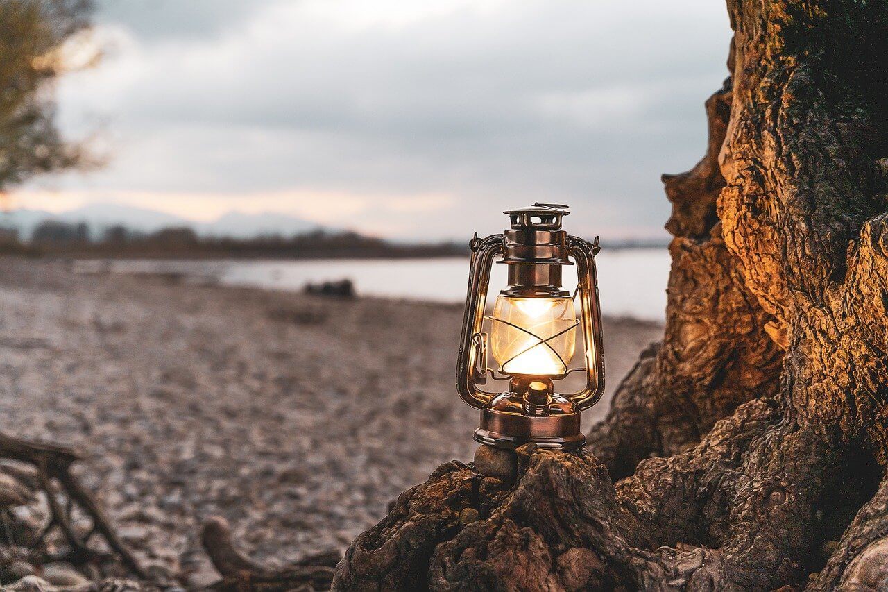 Lantern Sea Heaven Beach Water  - Lars_Nissen / Pixabay